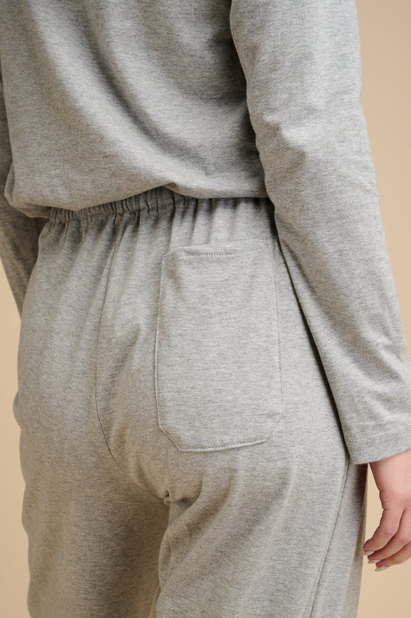 Back pocket detail on women's grey marl pyjama bottoms