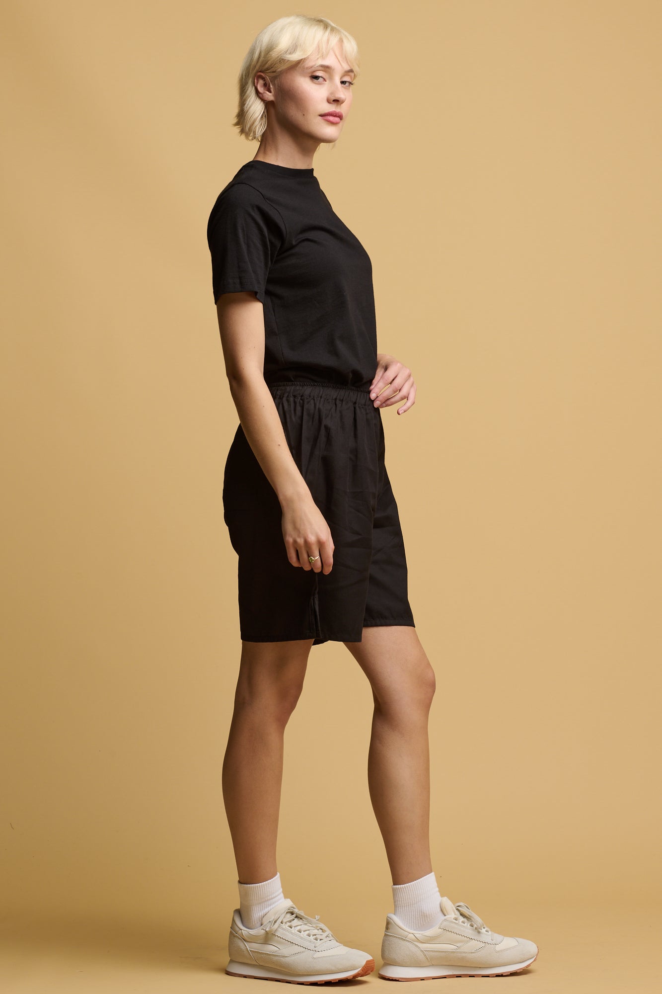 Women's Long Lightweight Sports Short Plastic Free - Black